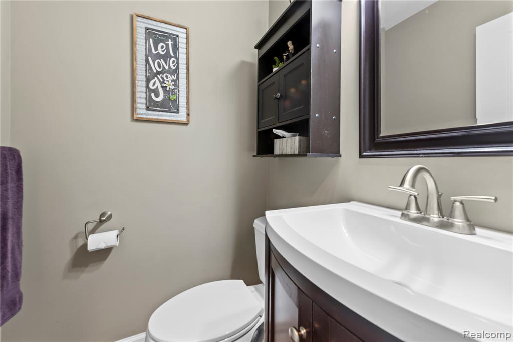 22303 Knollwood Drive, Flat Rock, MI 48134 — Photo 11