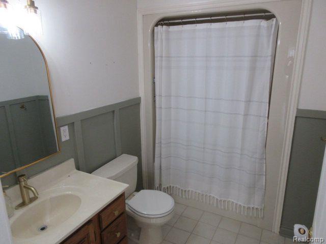 110 N 1ST Street, Holly, MI 48442 — Photo 11