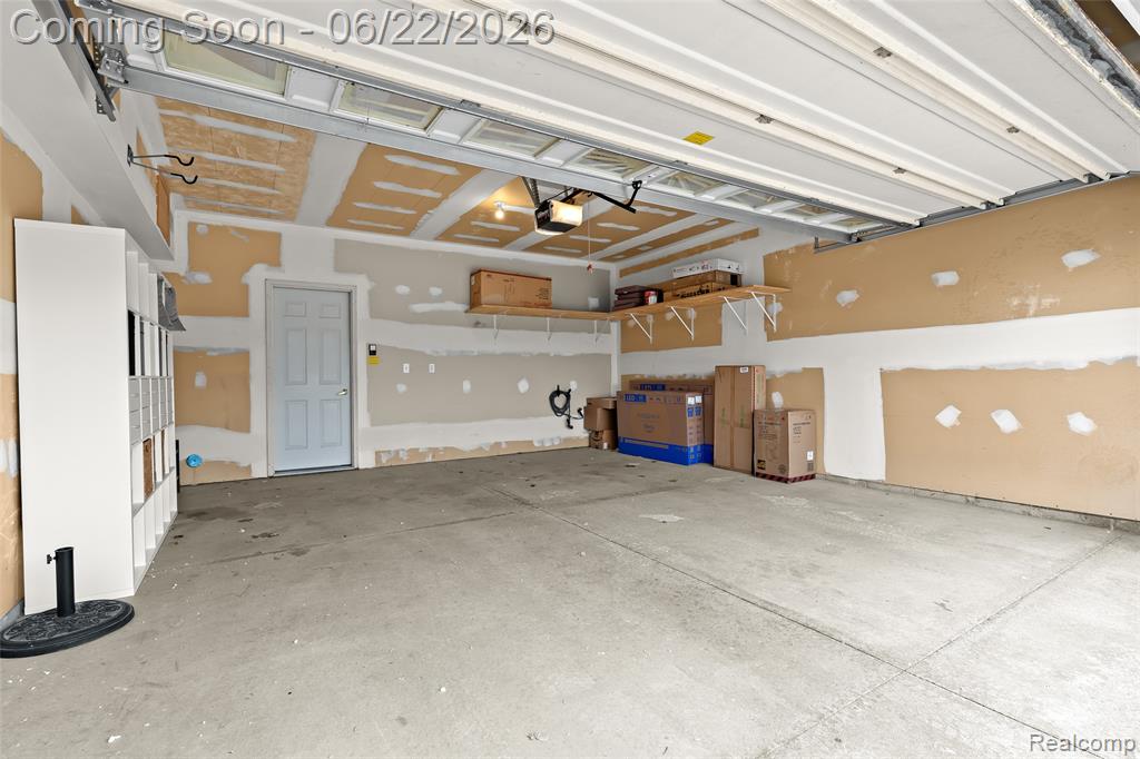 11 N Squirrel Road, Auburn Hills, MI 48326 — Photo 44