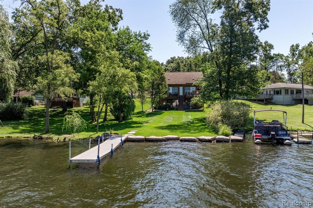 966 WOLVERINE Drive, Wolverine Lake, MI 48390 — Photo 21