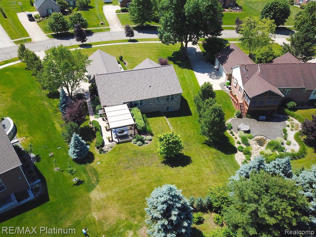 8927 Giovanni Ct, Howell, MI 48855 — Photo 44
