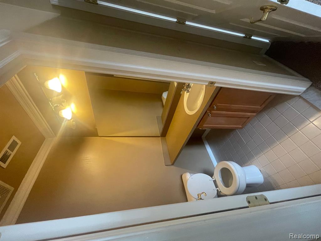 43054 STRAND Drive, Sterling Heights, MI 48313 — Photo 55