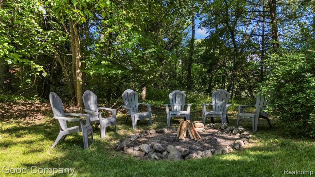 5504 Starwood Drive, Commerce Twp, MI 48382 — Photo 35