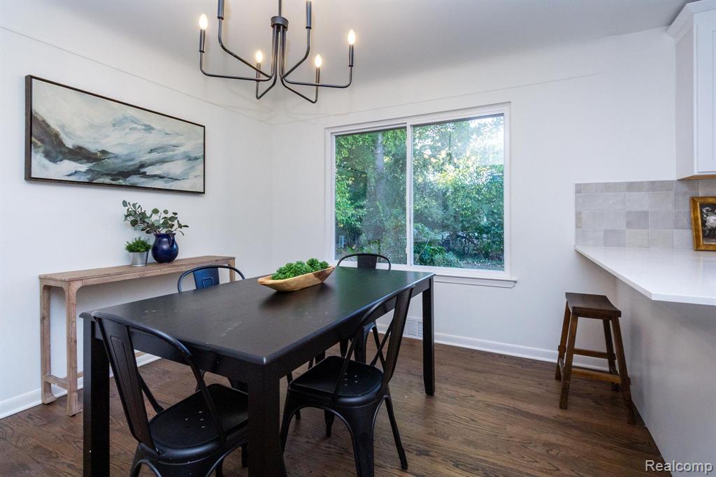 19332 Beverly Road, Beverly Hills, MI 48025 — Photo 14