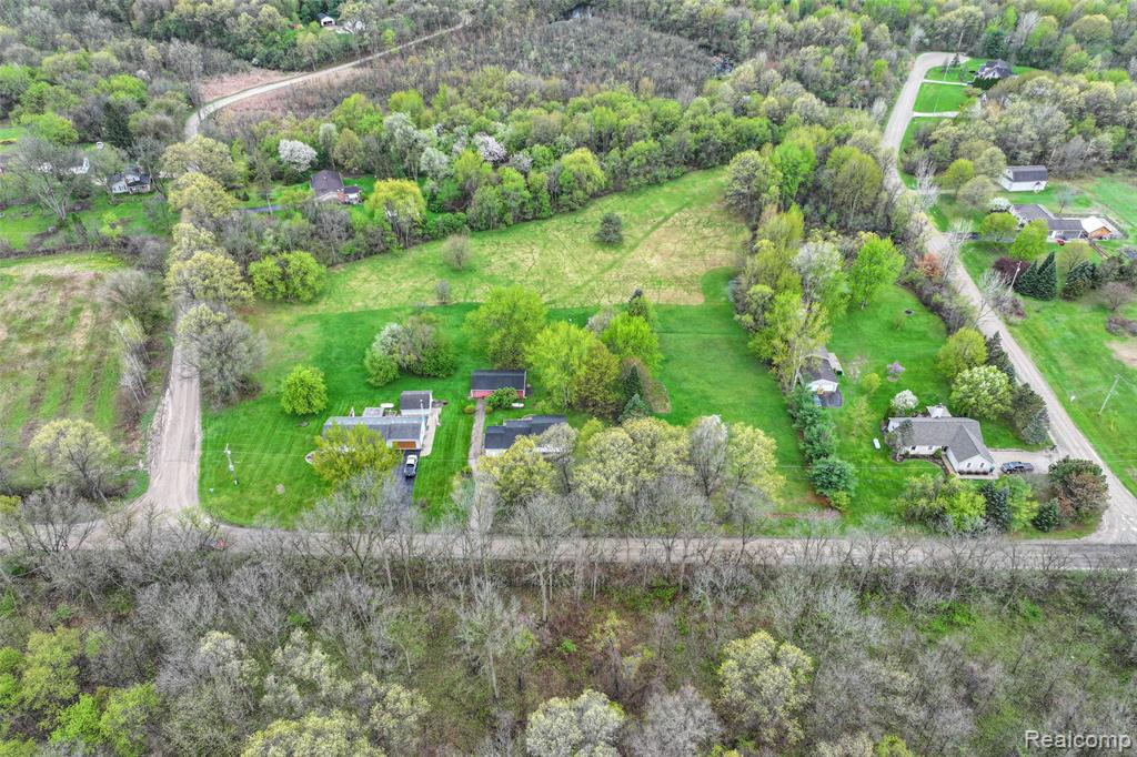 5244 Rood Road, Holly, MI 48442 — Photo 14