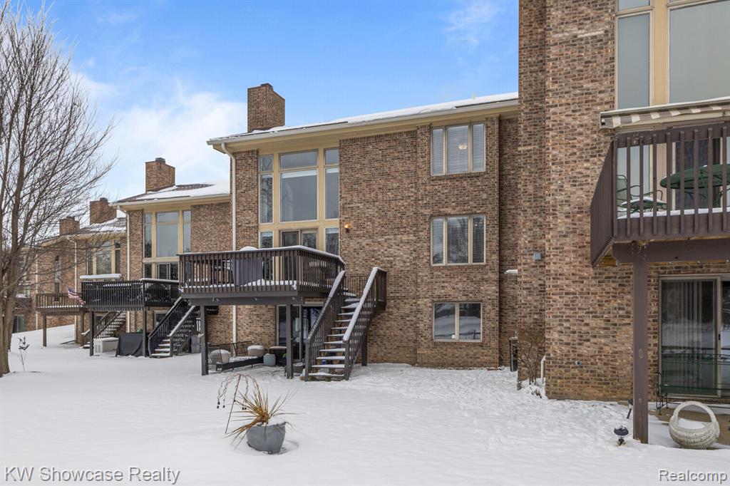 4687 Fairway Court, Waterford, MI 48328 — Photo 39
