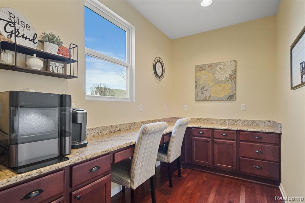49621 BLOOMSBURY Lane, Macomb, MI 48044 — Photo 11