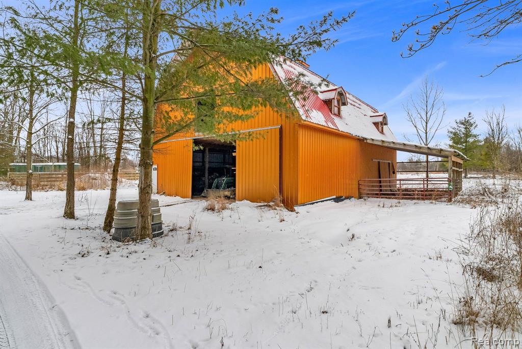 4713 BROWN Road, Kenockee, MI 48006 — Photo 4