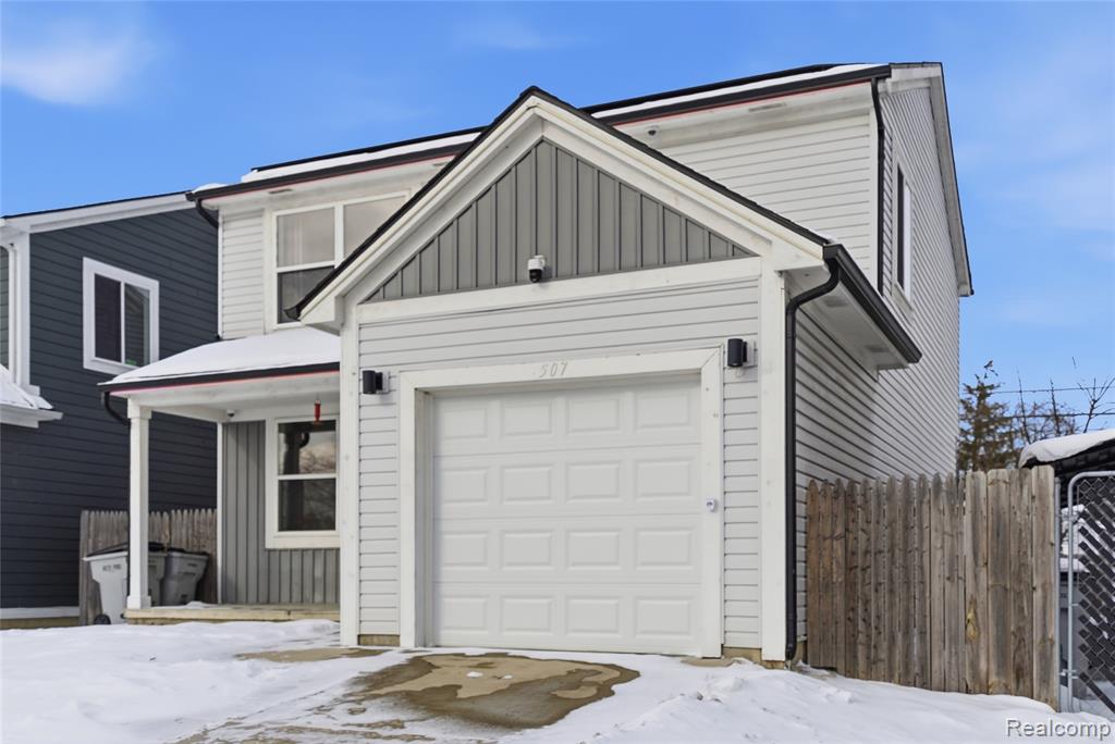 507 E Muir Avenue, Hazel Park, MI 48030 — Photo 2