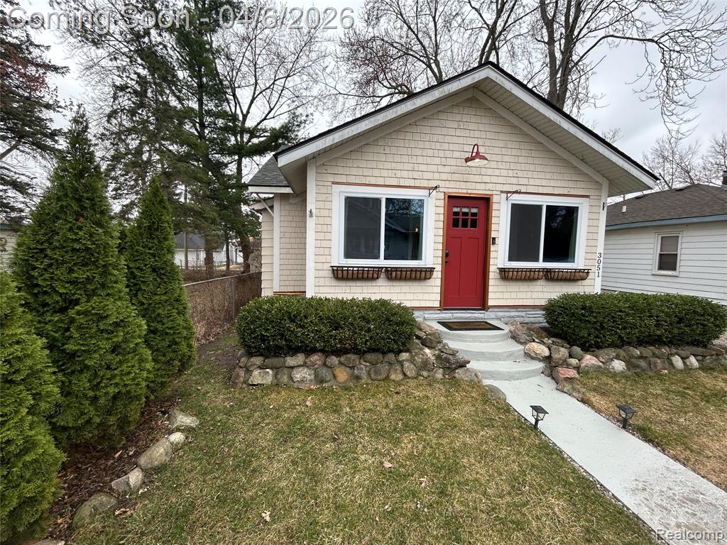 3051 Kenrick Street, Keego Harbor, MI 48320 — Photo 3