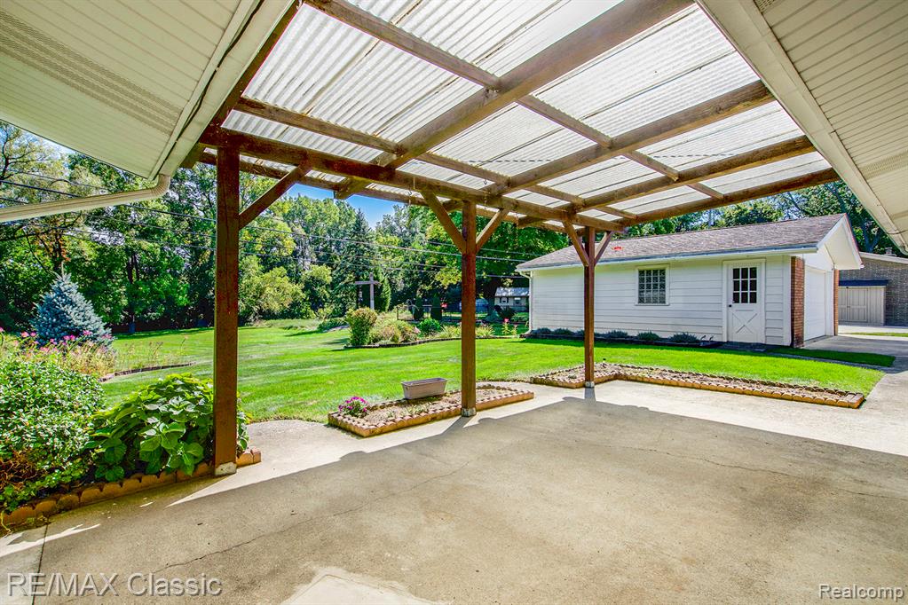 9304 Morrison Avenue, Plymouth, MI 48170 — Photo 30