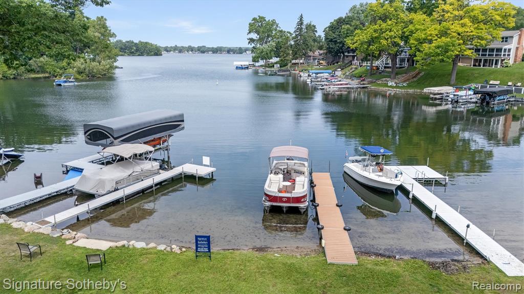1745 Ridge Road, White Lake, MI 48383 — Photo 3
