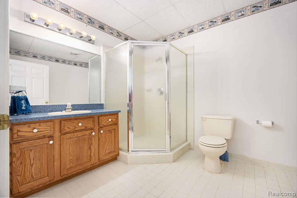 53527 Cherrywood Drive, Shelby Twp, MI 48315 — Photo 49