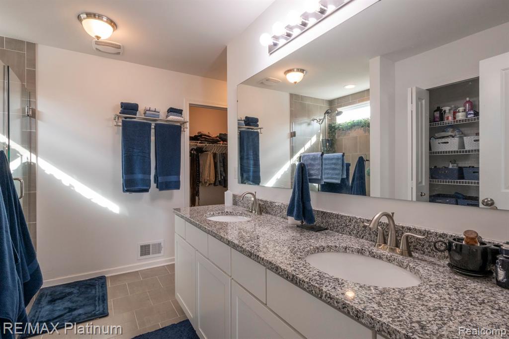 1402 SECRETARIAT Way, Howell, MI 48843 — Photo 21