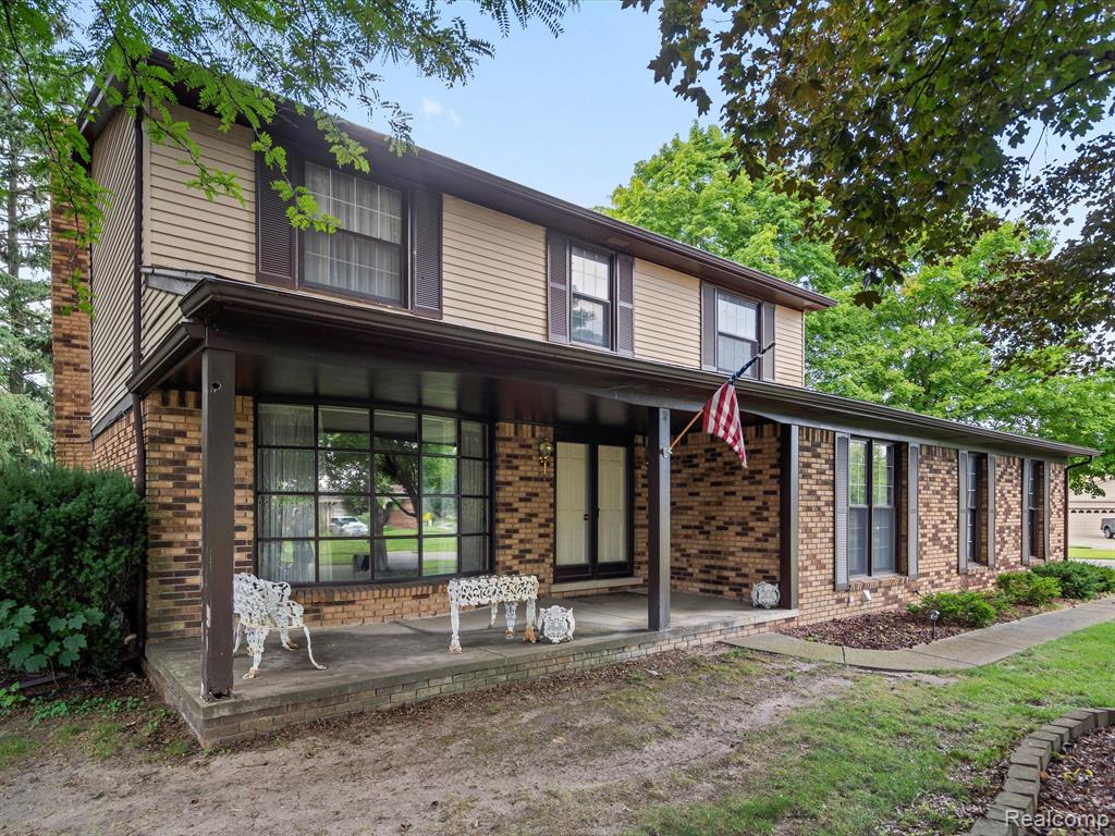 47202 WARWICK, Shelby Twp, MI 48315 — Photo 3