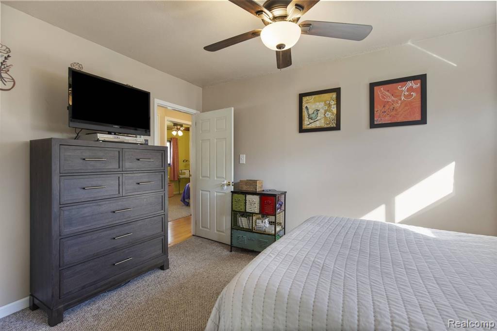 8681 STROM Drive, Sterling Heights, MI 48314 — Photo 14