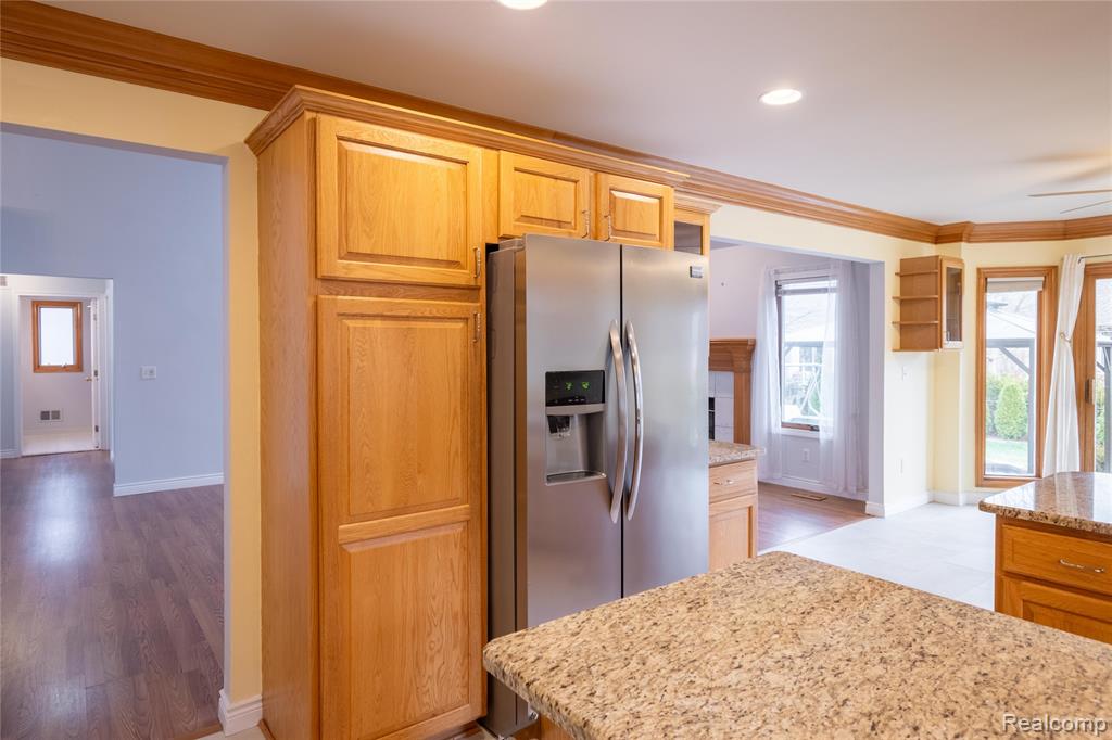 54676 Carnation Drive, Macomb, MI 48042 — Photo 16