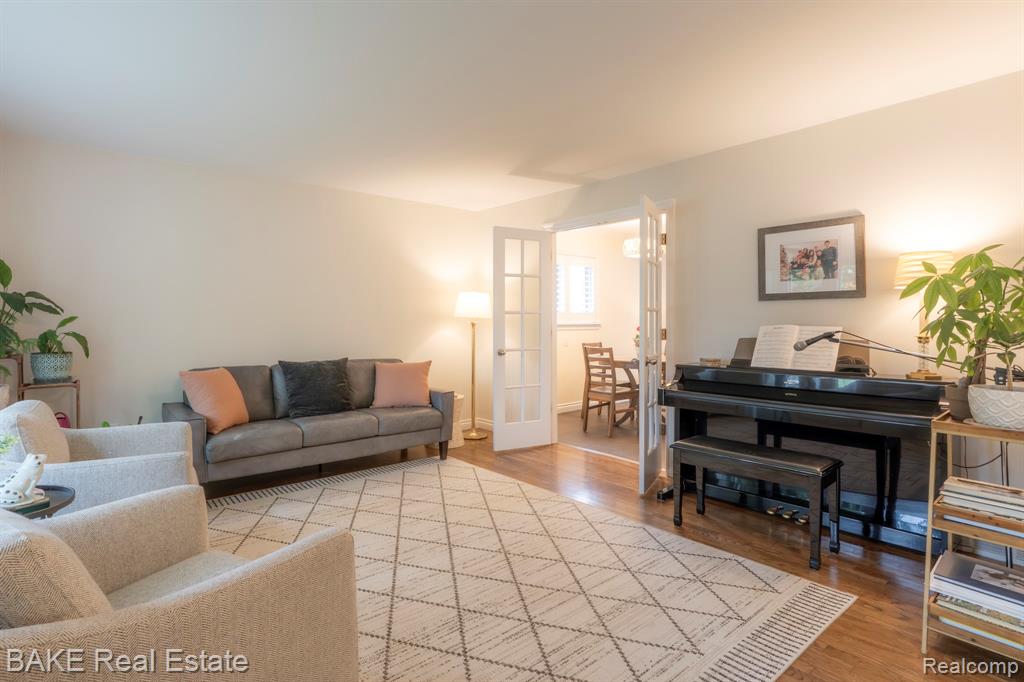 9817 Eckles Road, Plymouth, MI 48170 — Photo 13