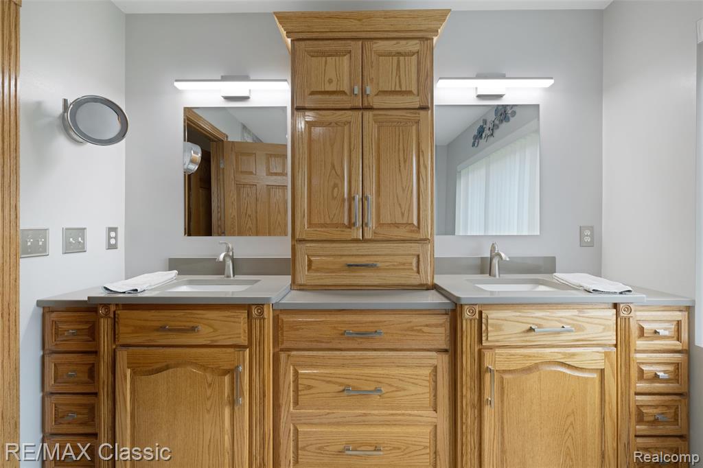 17183 Summit Drive, Northville, MI 48168 — Photo 17
