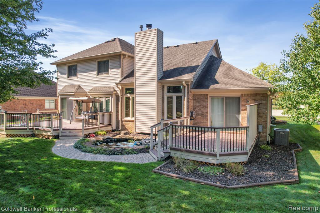 43246 Winterfield Drive, Sterling Heights, MI 48314 — Photo 56
