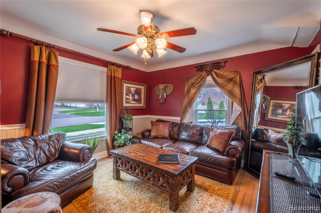 208 W Rockwell Street, Fenton, MI 48430 — Photo 5