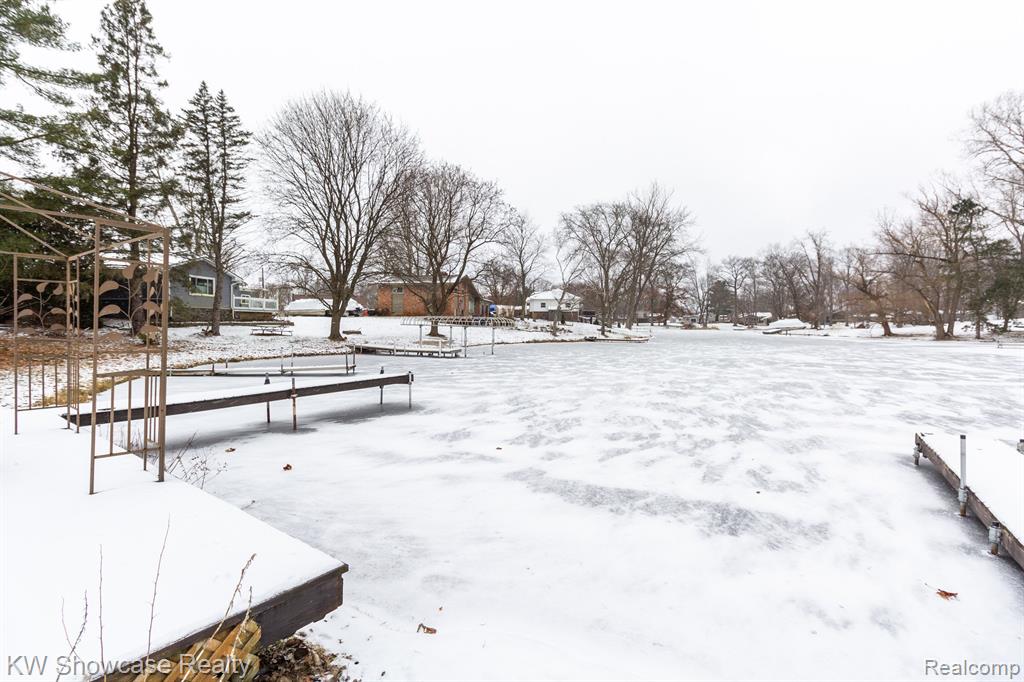 7339 ELLINGROVE Drive, White Lake, MI 48383 — Photo 58