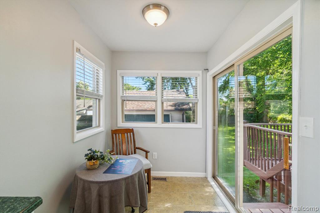 4235 RED ARROW Road, Flint, MI 48507 — Photo 15