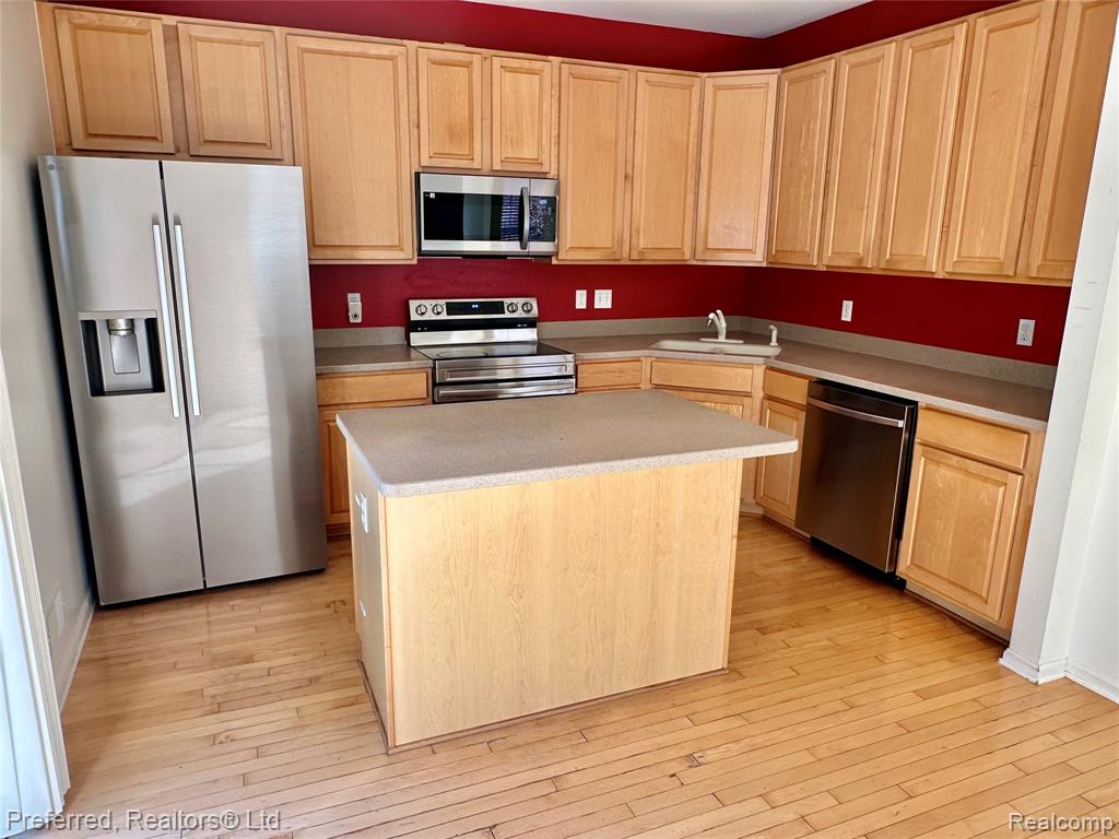 655 Cherry Orchard Road, Canton, MI 48188 — Photo 9