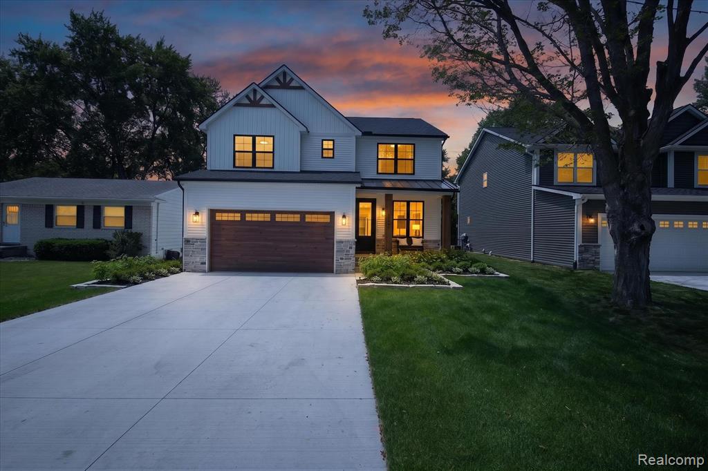 9295 Elmhurst Avenue, Plymouth, MI 48170