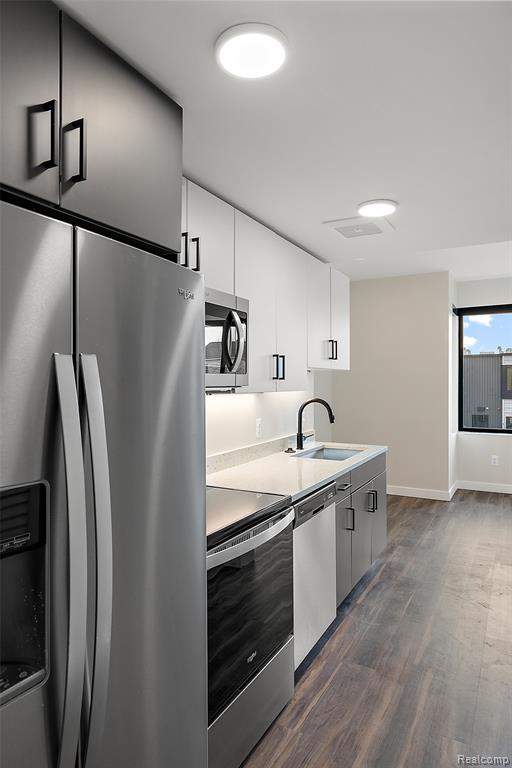 7631 E Lafayette, Detroit, MI 48214 — Photo 6