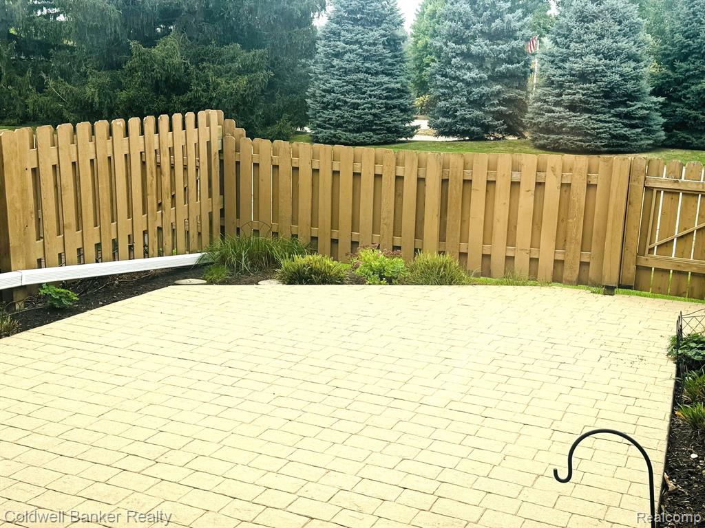 1778 BRENTWOOD Drive, Troy, MI 48098 — Photo 16