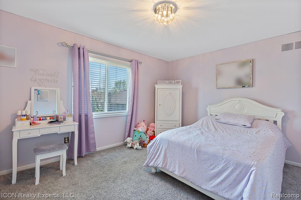 51874 EMIL Drive, Macomb, MI 48042 — Photo 31