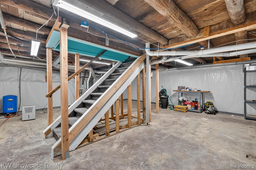 407 Broadway, Davisburg, MI 48350 — Photo 27