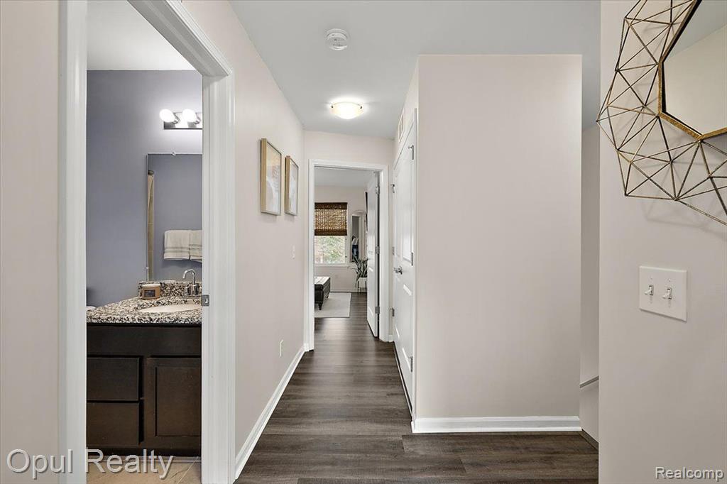 442 N WIXOM Road, Wixom, MI 48393 — Photo 19