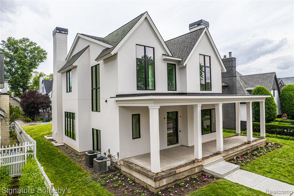 572 Stanley Boulevard, Birmingham, MI 48009 — Photo 2