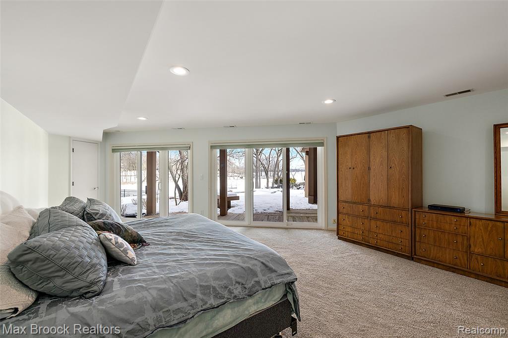 2797 Orchard Place, Orchard Lake Village, MI 48324 — Photo 23