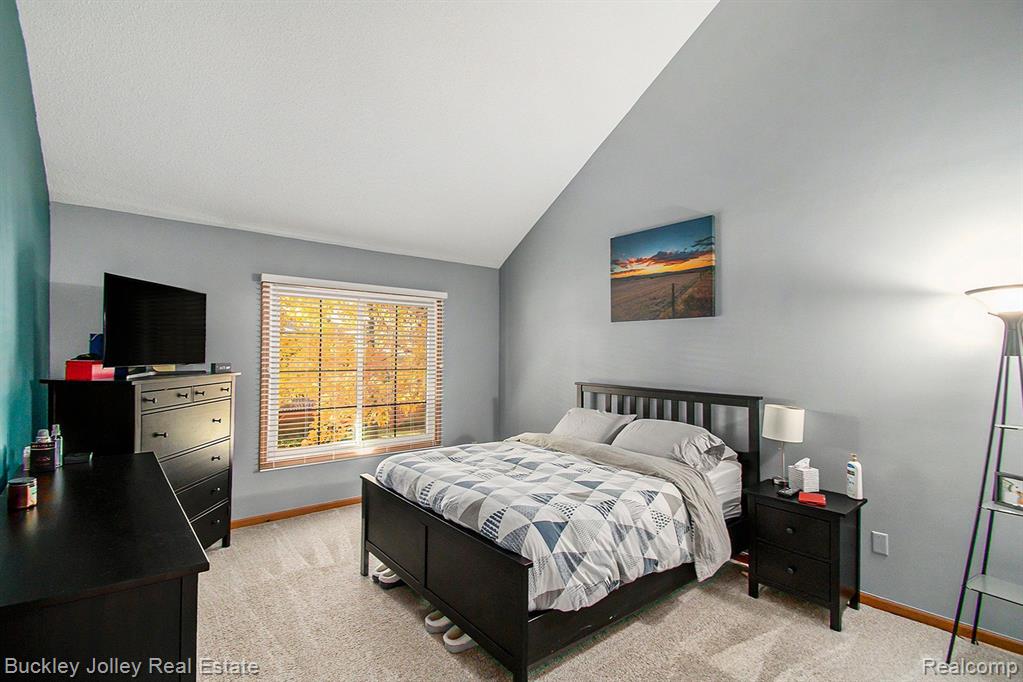 928 WOODRIDGE HILLS Drive, 83, Brighton, MI 48116 — Photo 12