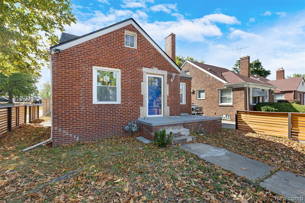 19003 Curtis Street, Detroit, MI 48219 — Photo 24
