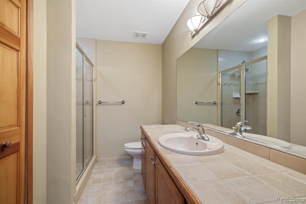 5150 N Milford Road, Highland, MI 48356 — Photo 27