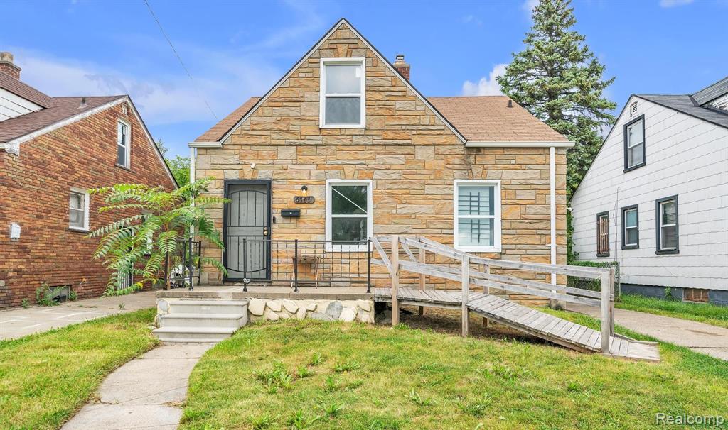 6743 COVERT Street, Hamtramck, MI 48212 — front exterior
