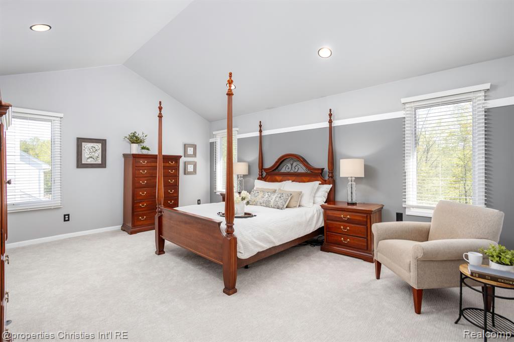 45571 IRVINE Drive, Novi, MI — Photo 26