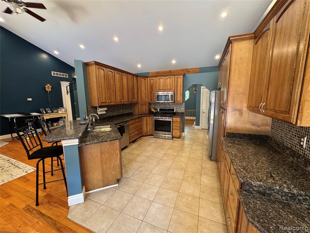 5169 Hidden Ridge Drive, Metamora, MI 48455 — Photo 18