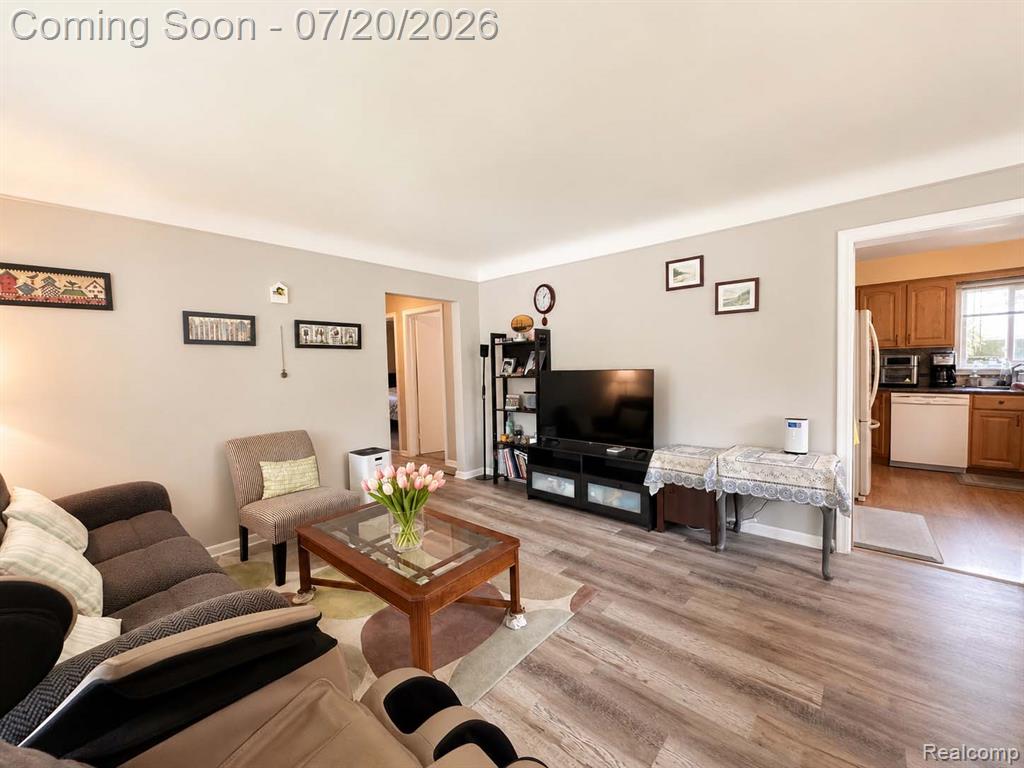9100 Brentwood Street, Livonia, MI 48150 — Photo 4