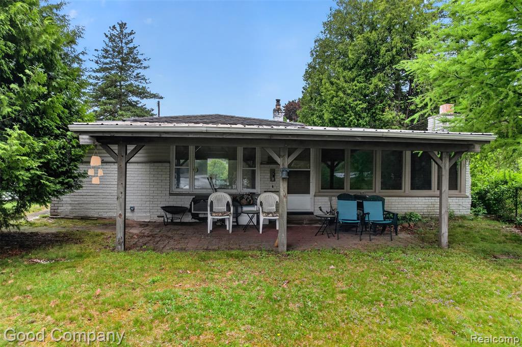953 Lake Drive, Oxford, MI 48371 — Photo 18