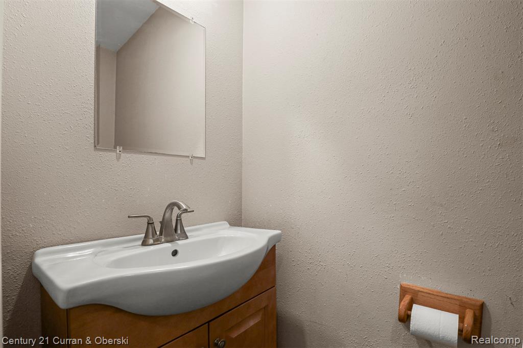 3810 Winding Way, Kalamazoo, MI 49004 — Photo 21