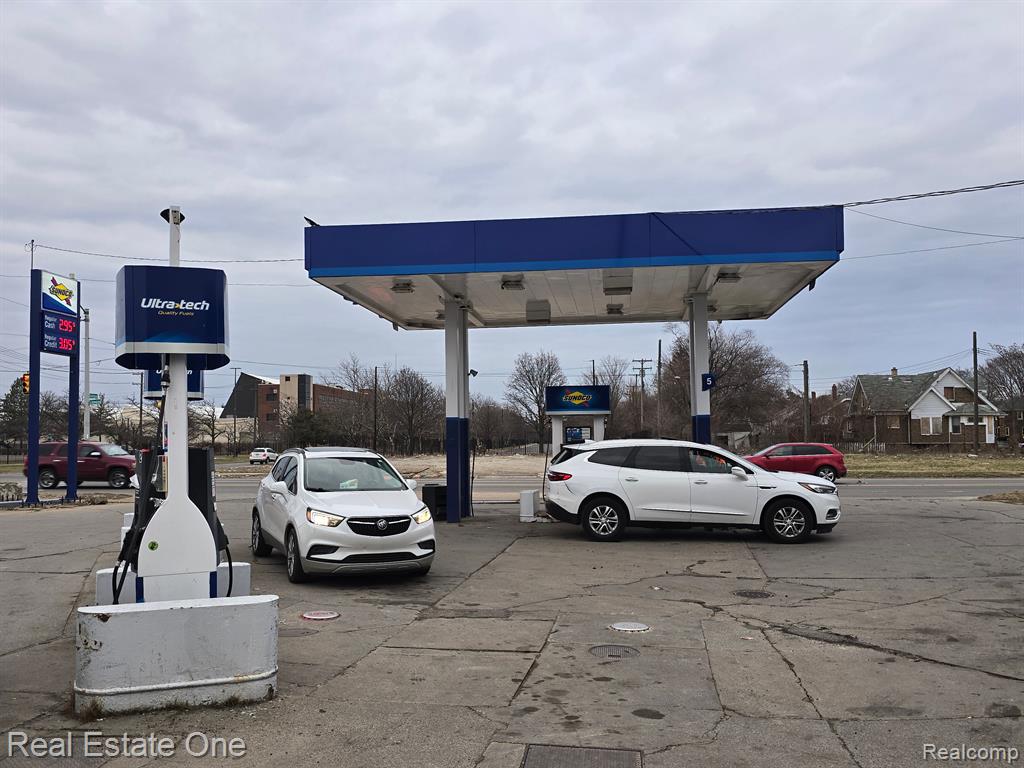 14127 LINWOOD Street, Detroit, MI 48238 — Photo 5