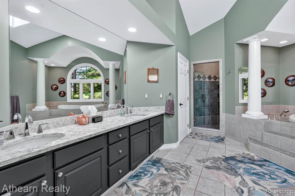 5326 Lake Forest Boulevard, Brighton, MI 48116 — Photo 47