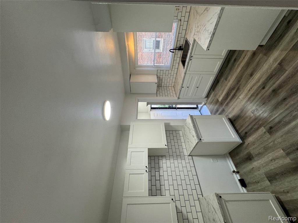 9327 Fielding Street, Detroit, MI 48228 — Photo 9