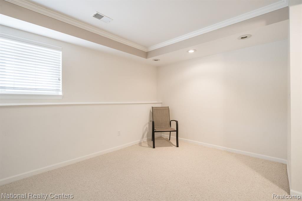 1291 Azalea Lane, 120, Waterford, MI 48327 — Photo 22