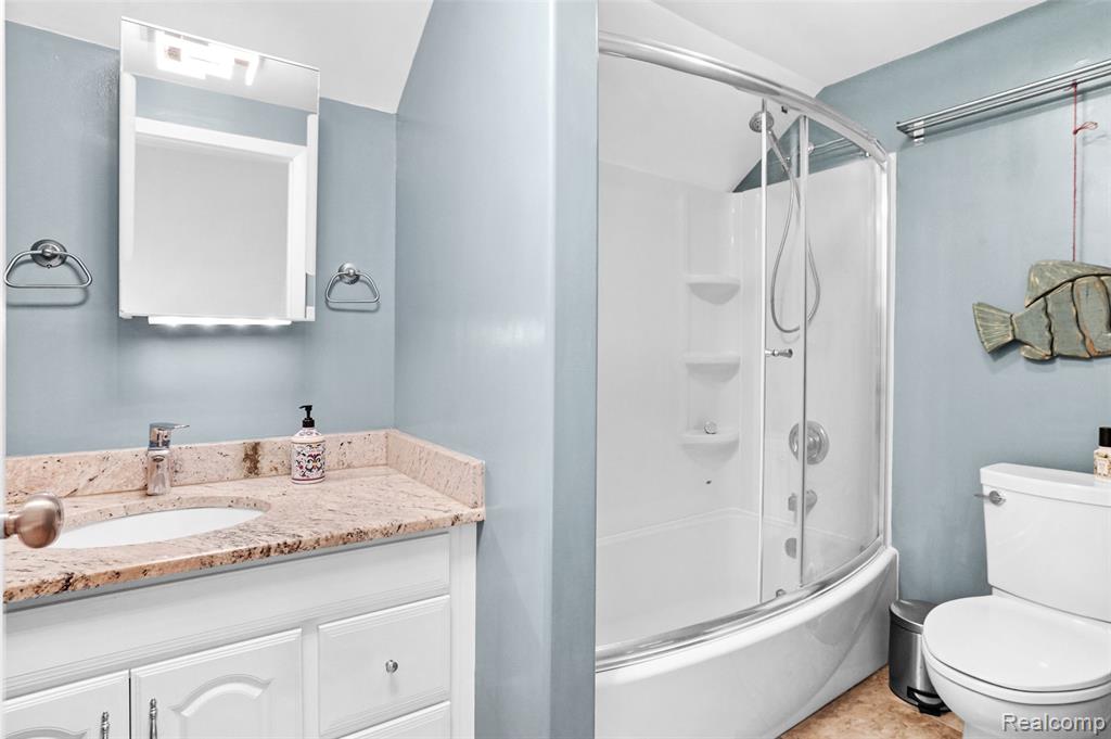4714 Butler Drive, Troy, MI 48085 — Photo 27